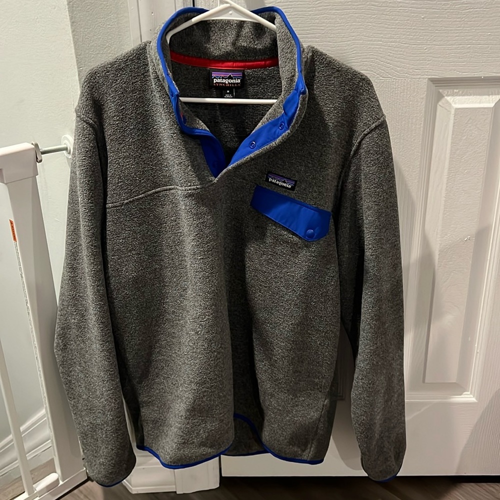 Patagonia synchilla men’s medium fleece 1/4 button up dark gray like new